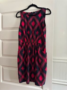 GAP Pink and Black Sleeveless Geometric Mini Dress